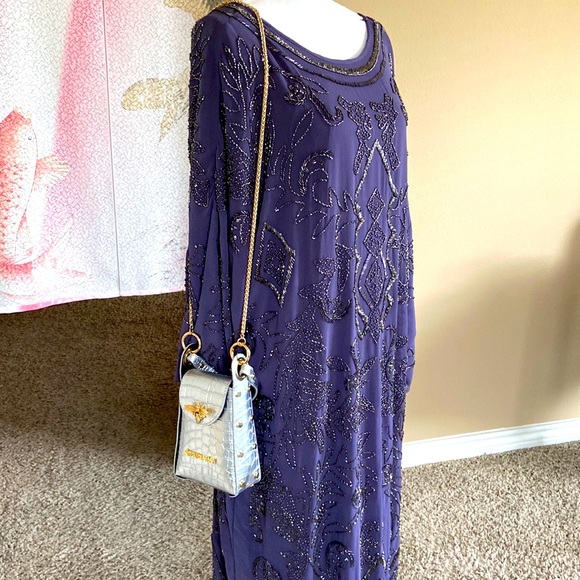 Persaman New York Joanna Croc Embossed Leather Phone Crossbody Bag - Picture 3 of 7